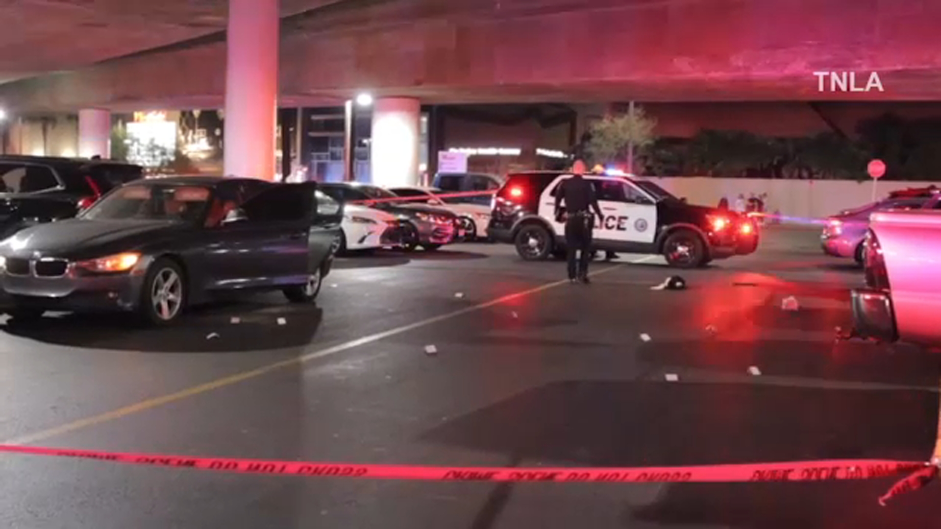 Man fatally shot outside Westfield Culver City mall; suspects at large