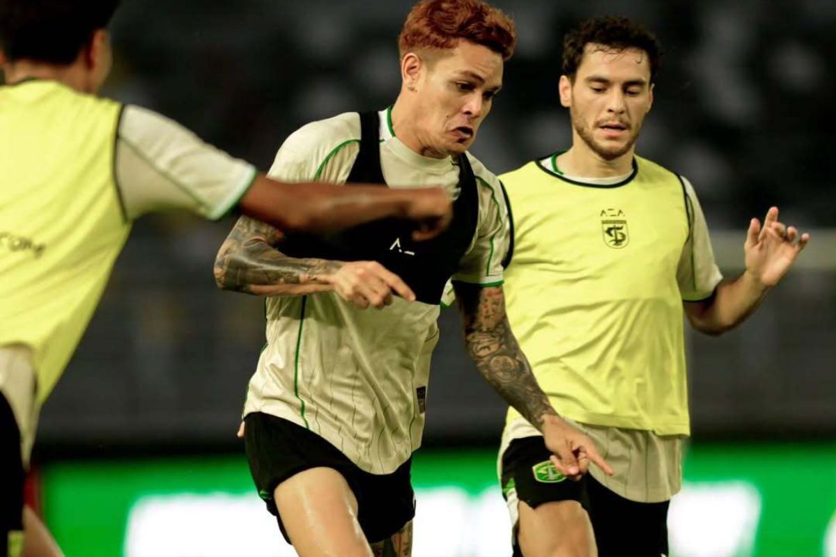 Green Force on fire! Prediksi Persebaya Surabaya vs Bhayangkara FC di ...