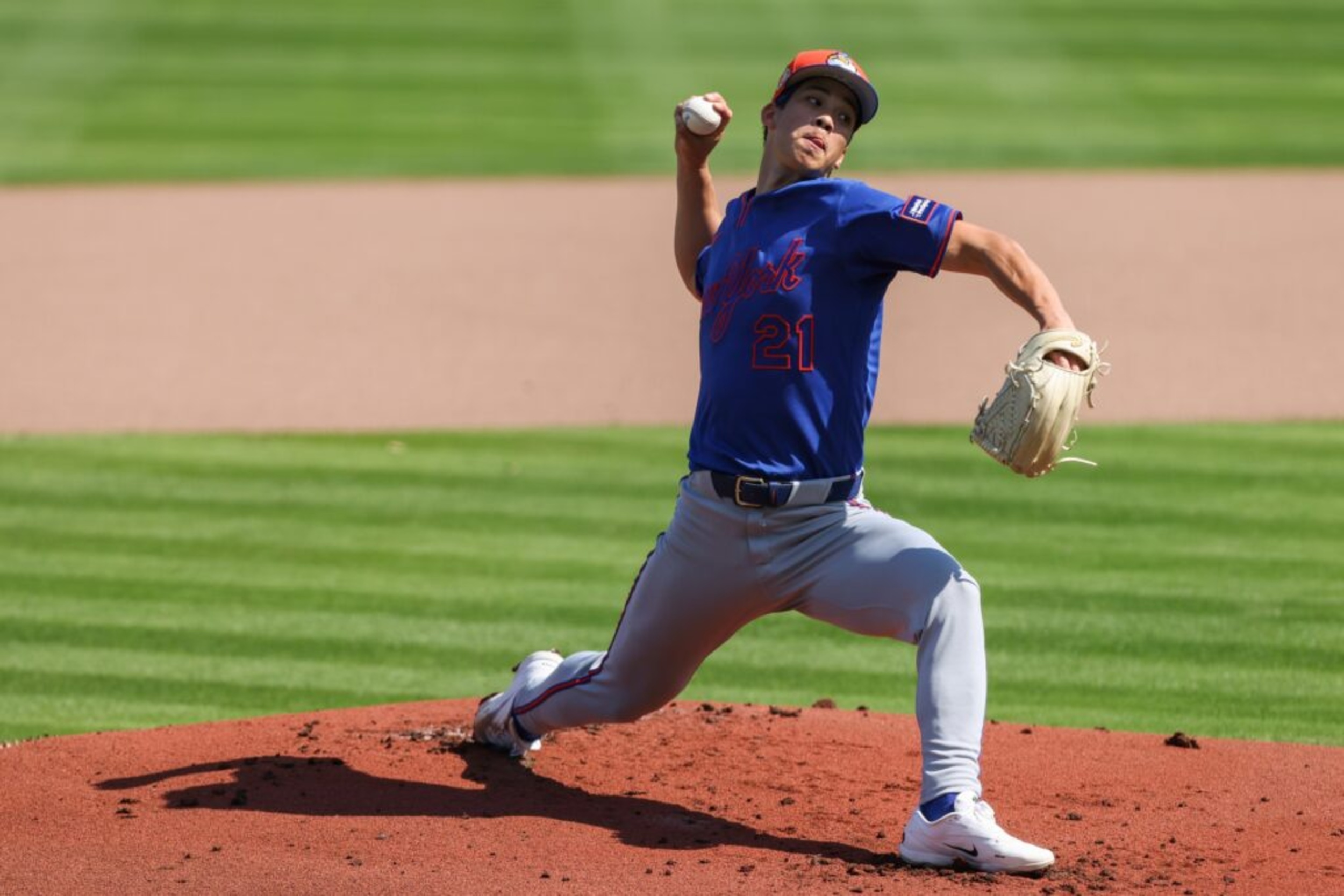 Mets rookie starter 'working on secondary pitches' in first big league ...
