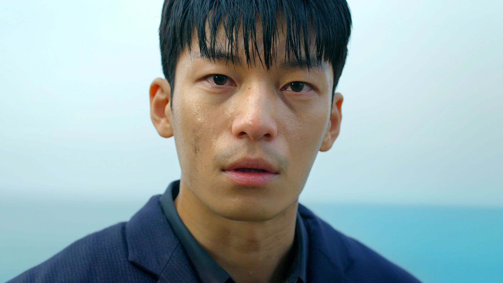 Netflix's 3-part survival thriller series is the show everyone should watch