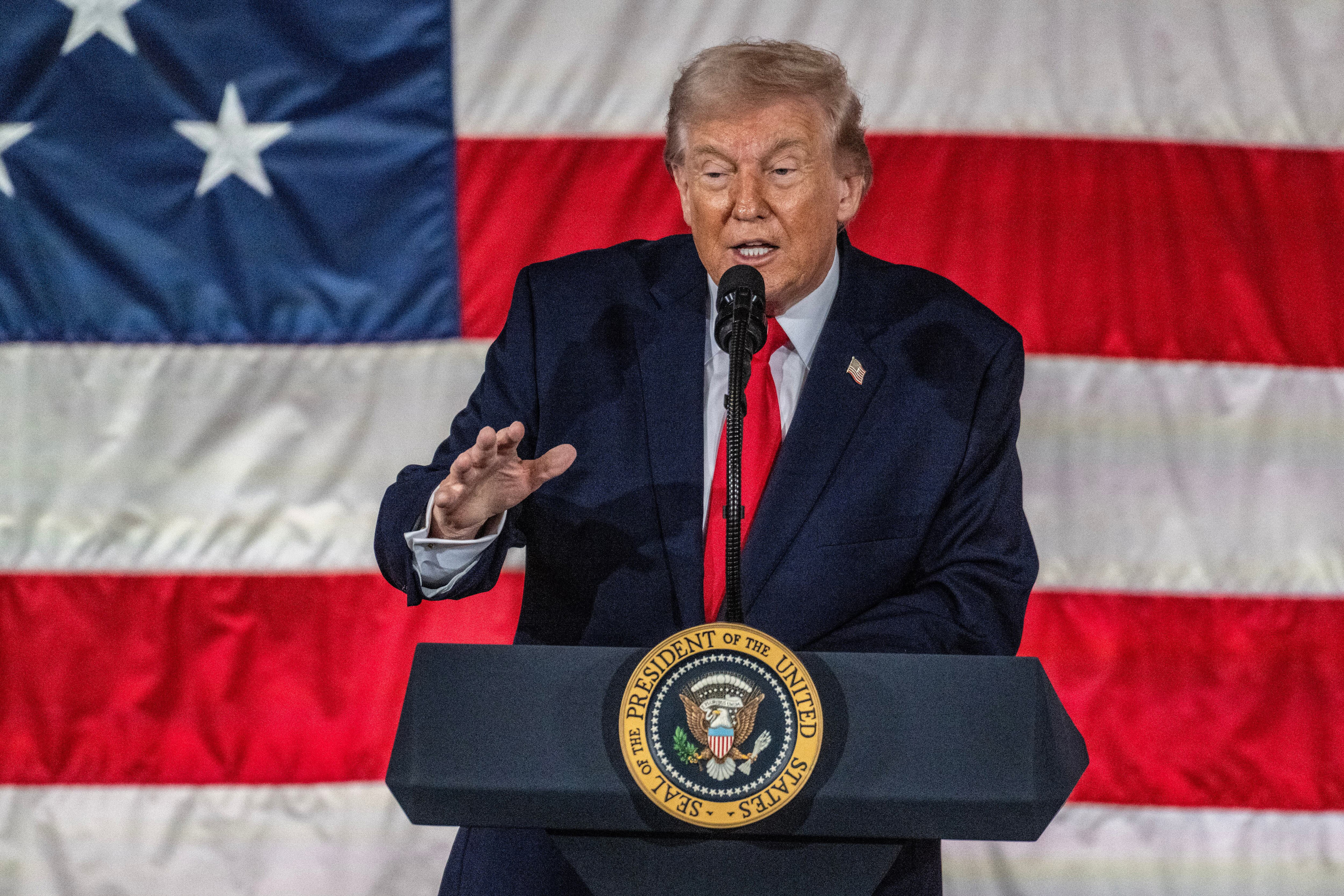 Trump orders voter ID mandate for midterm elections