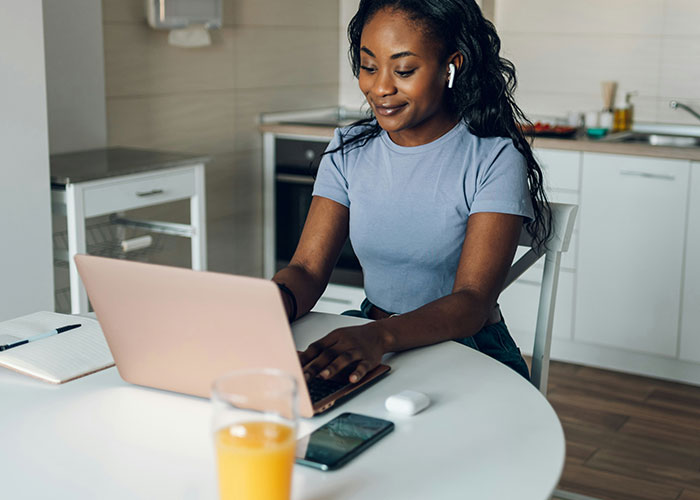 28 Must-Have Life Skills That Nobody Taught These Internet Users