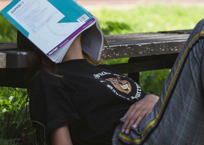 28 Must-Have Life Skills That Nobody Taught These Internet Users