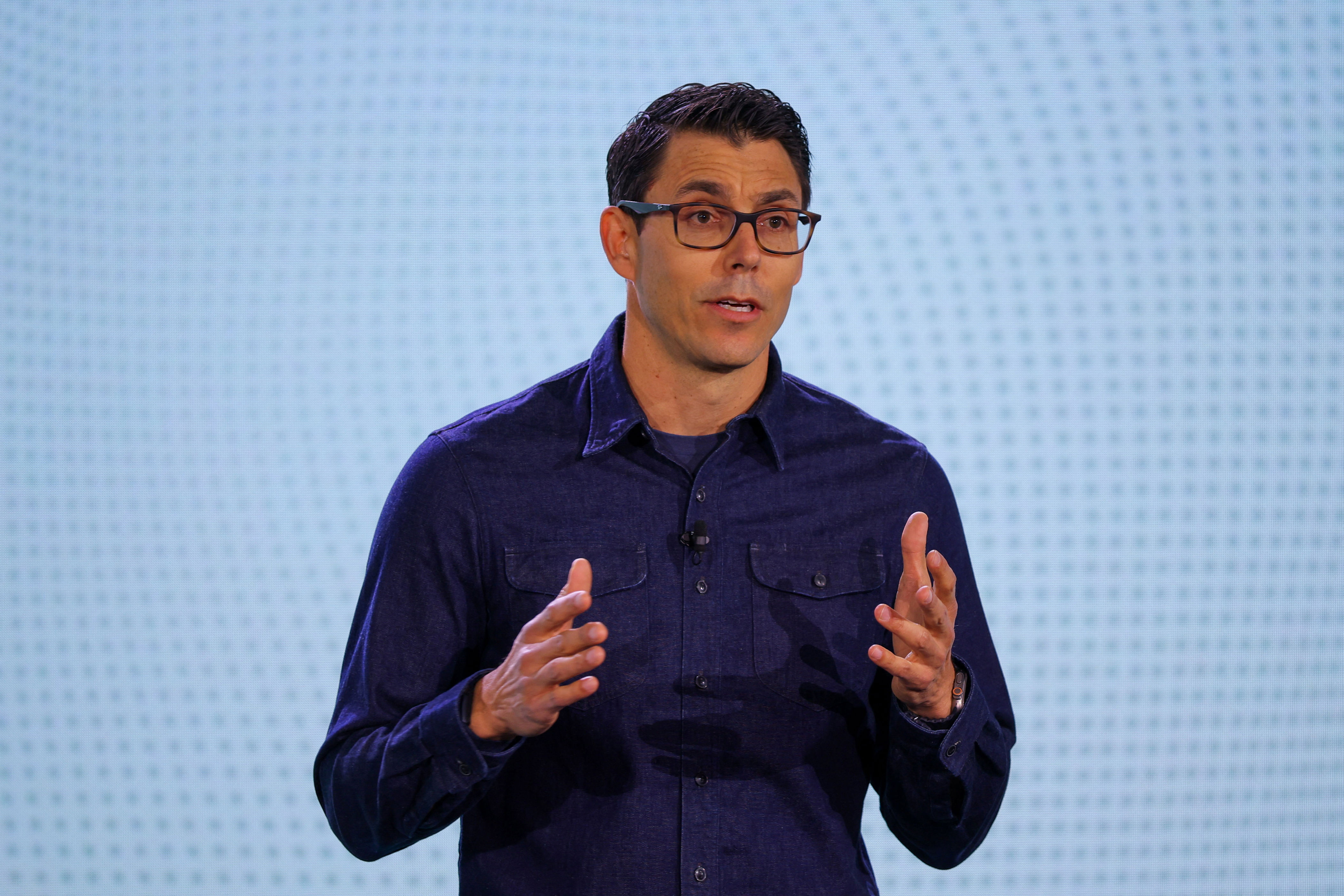 From 'slippery slope' to 'existential threat,' auto CEOs sound alarm on ...