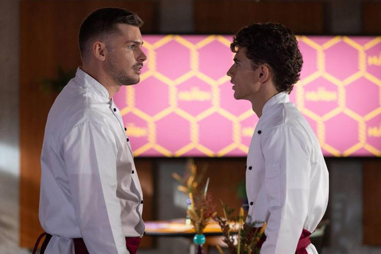 hollyoaks-star-fuels-rumours-he-s-set-to-quit-with-cryptic-packing-up