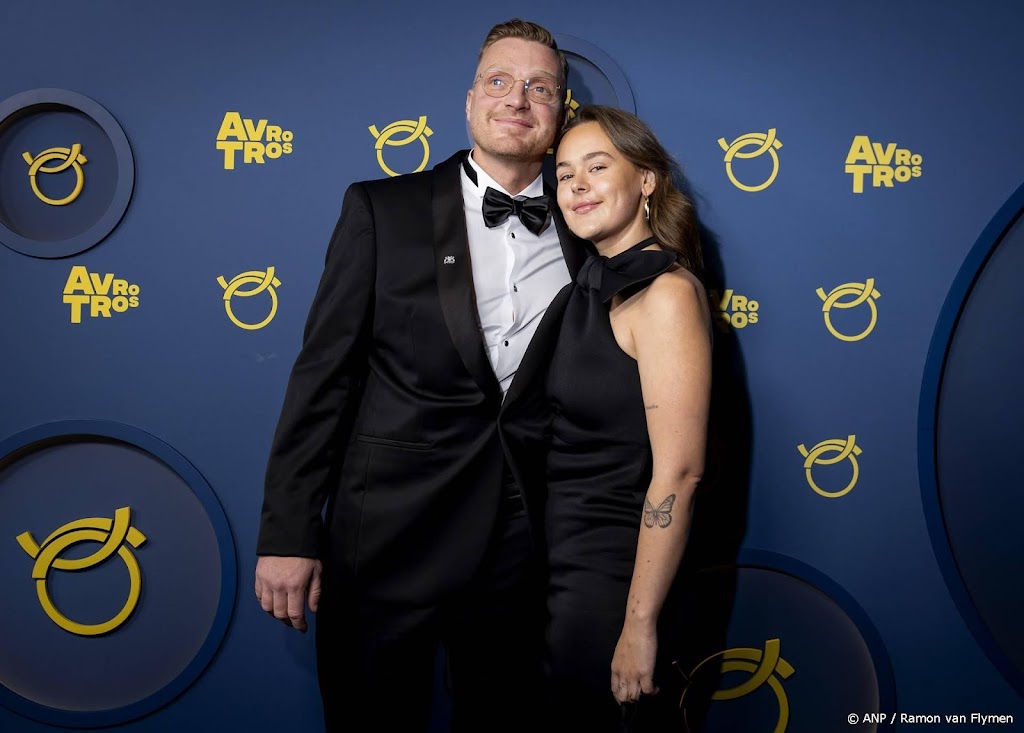 AA1WlgvO.img?w=768&h=550&m=6&x=477&y=68&s=140&d=152