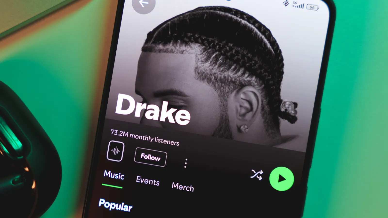 Drake’s ‘Iceman’ gives Jalen Hurts one of the coldest athlete ...