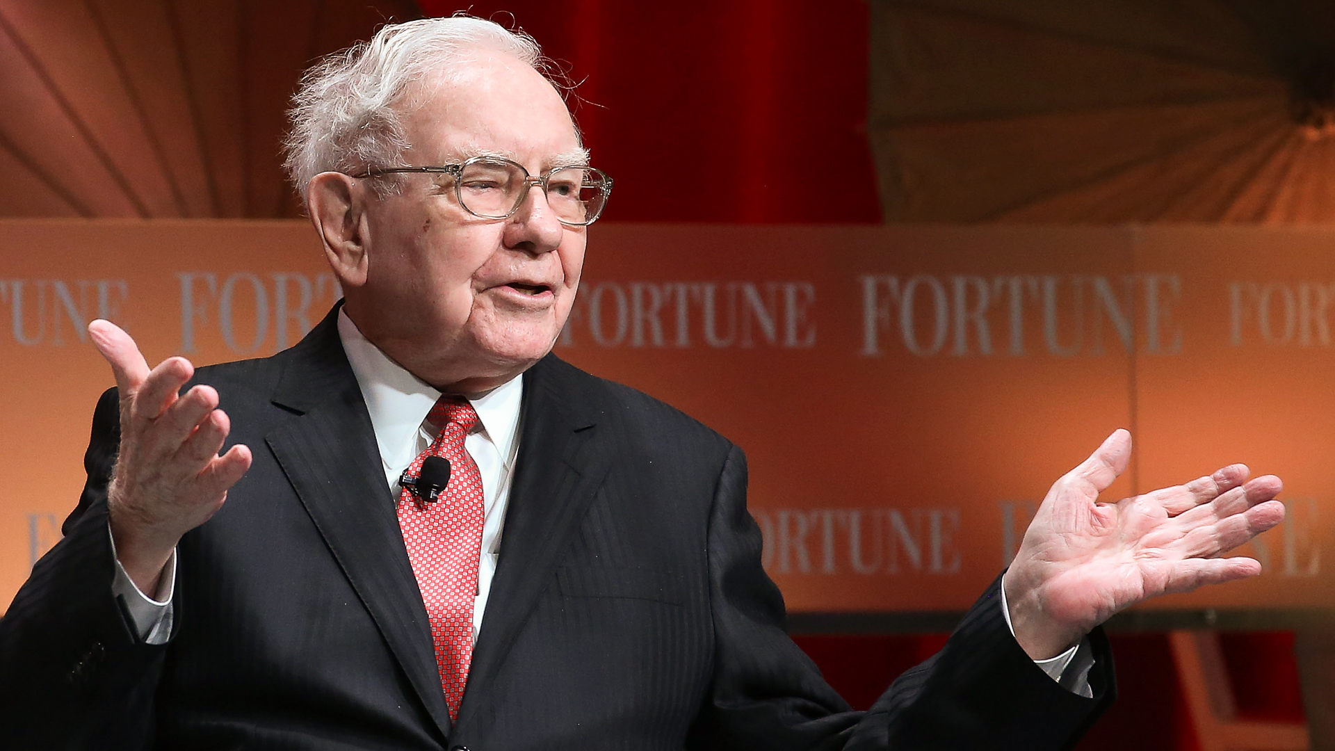 Warren Buffett just dropped his no. 1 career rule for 2026 — you might ...