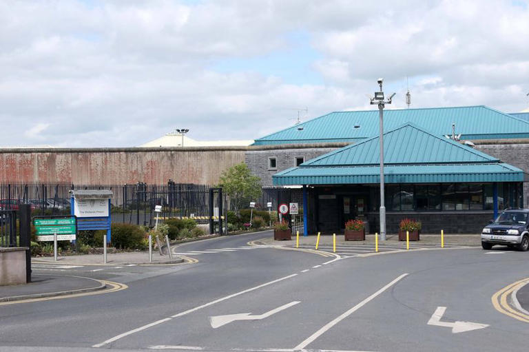 Scots child murderer punched by raging mob on way to jail dies behind bars