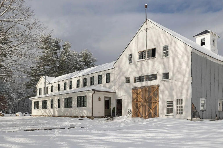 Before-and-after photos reveal incredible transformation of crumbling ...