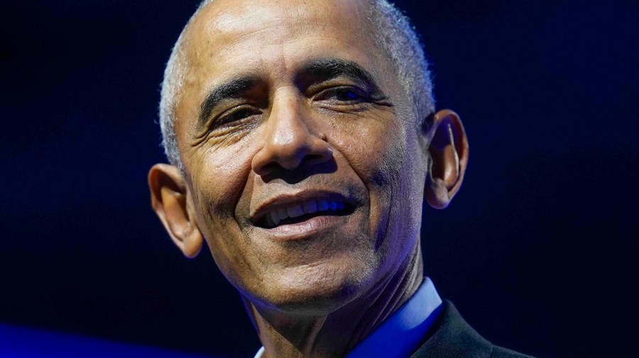 Obama pushes back on White House rhetoric, ape video: Decorum has 'been ...