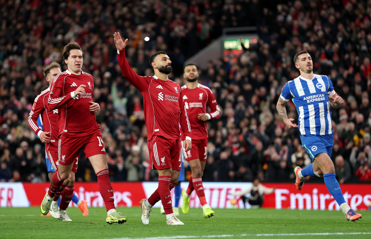 Liverpool não facilita frente ao Brighton e segue em frente na Taça de ...