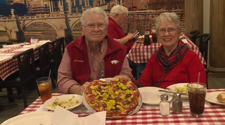 Mid-South couple shares decades-long Valentine’s Day tradition