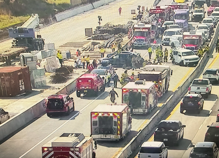 1 person dead, 6 hospitalized in rollover crash on turnpike near ...