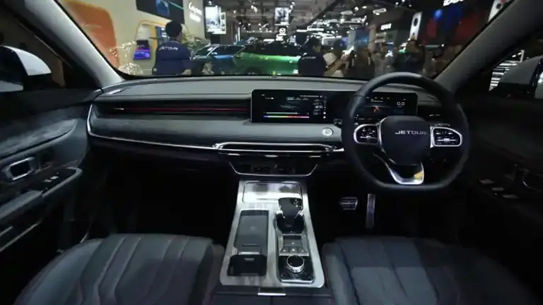SUV stylish Jetour Dashing Inspira meluncur, harga mulai Rp 345,8 juta