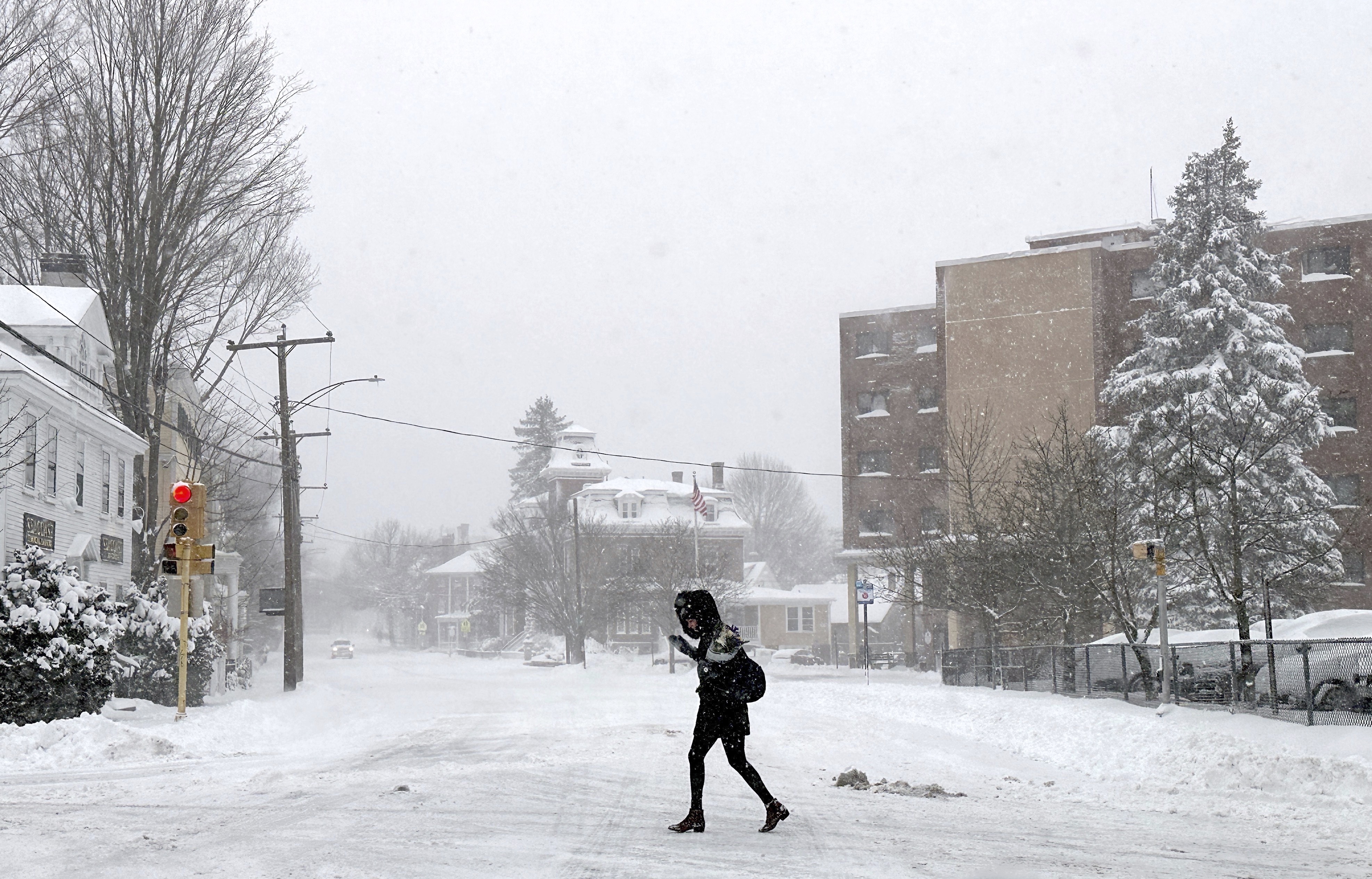 Six states brace for snow despite warmer temperatures<br><br>