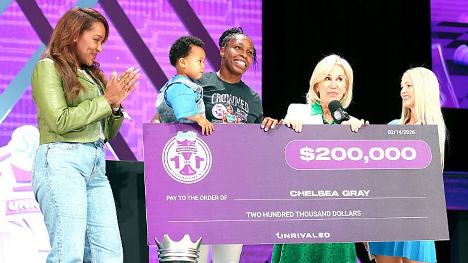 Chelsea Gray wins huge prize in unrivaled 1-on-1 tournament on smooth ...