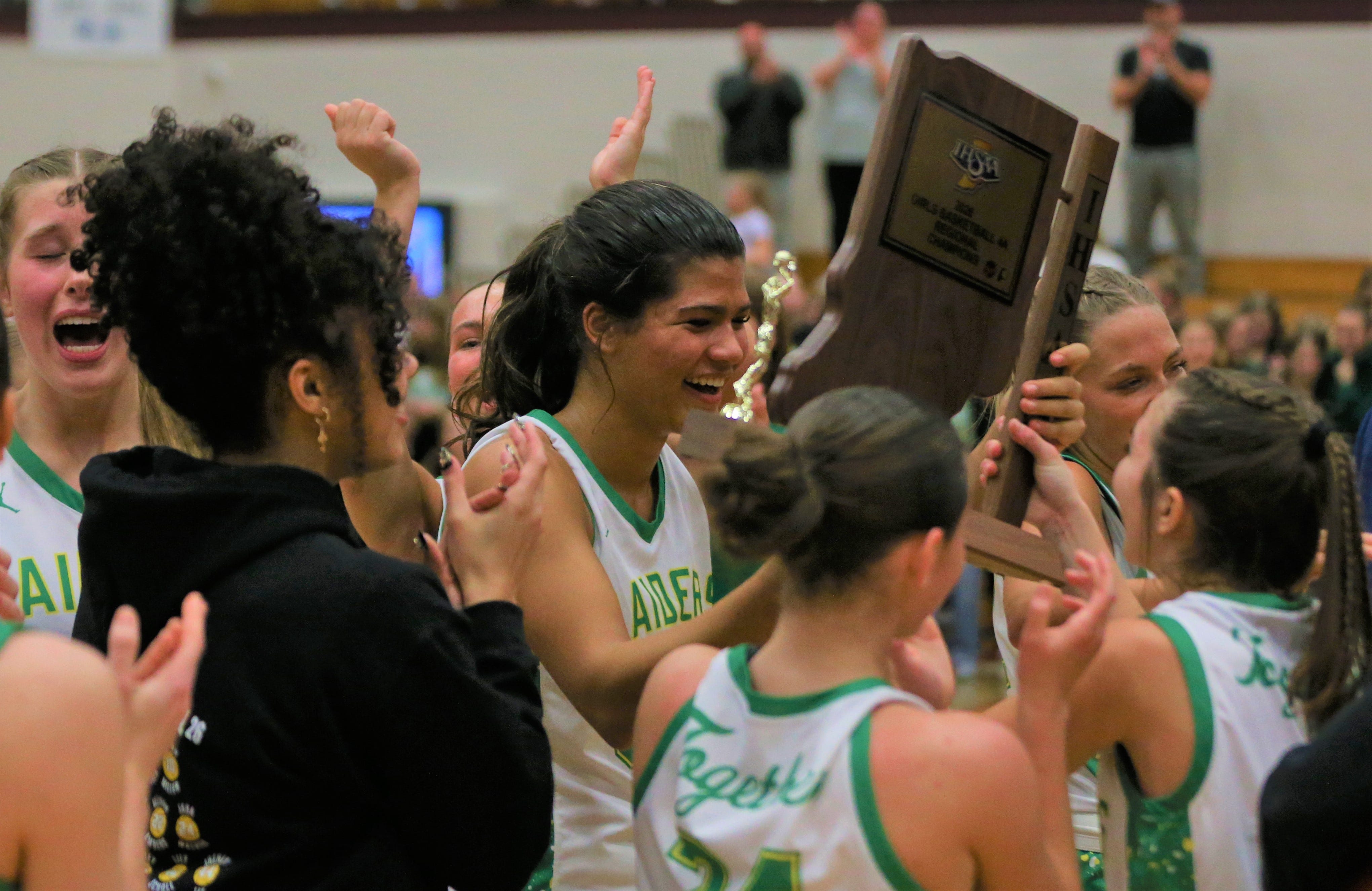 Northridge girls basketball beats Valparaiso to win IHSAA regional title