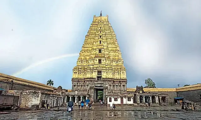 Hampi Utsav: The wonder of Hampi and the glory of history - Hampi as a ...