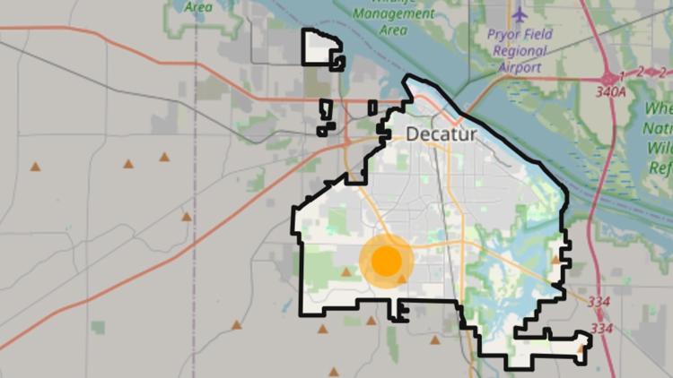 Vehicle-pole collision cuts power for 800 in southwest Decatur; 500 ...