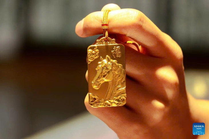 Vì sao các gia đình Trung Quốc đổ xô mua vàng dịp Tết?