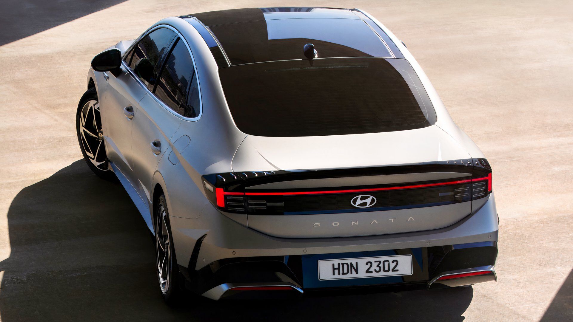 There are only 6 mainstream midsize sedans left in America<br><br>