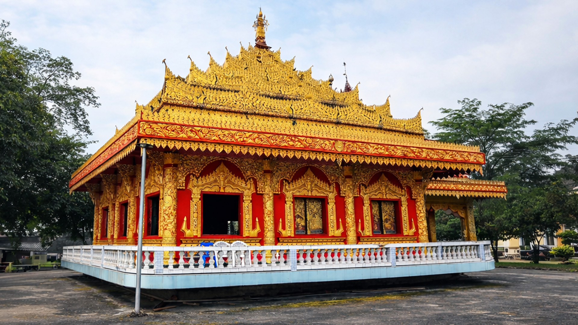 The brightest temple I’ve seen in Laos