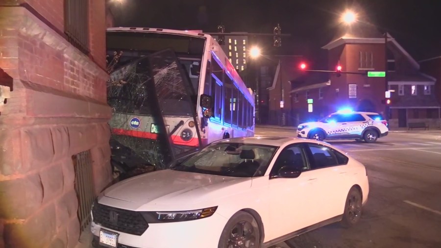 CTA bus crashes into apartment building on Near West Side after being ...