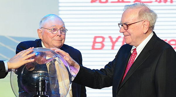 Charlie Munger once said finfluencers 'mislead you on purpose' — here's ...