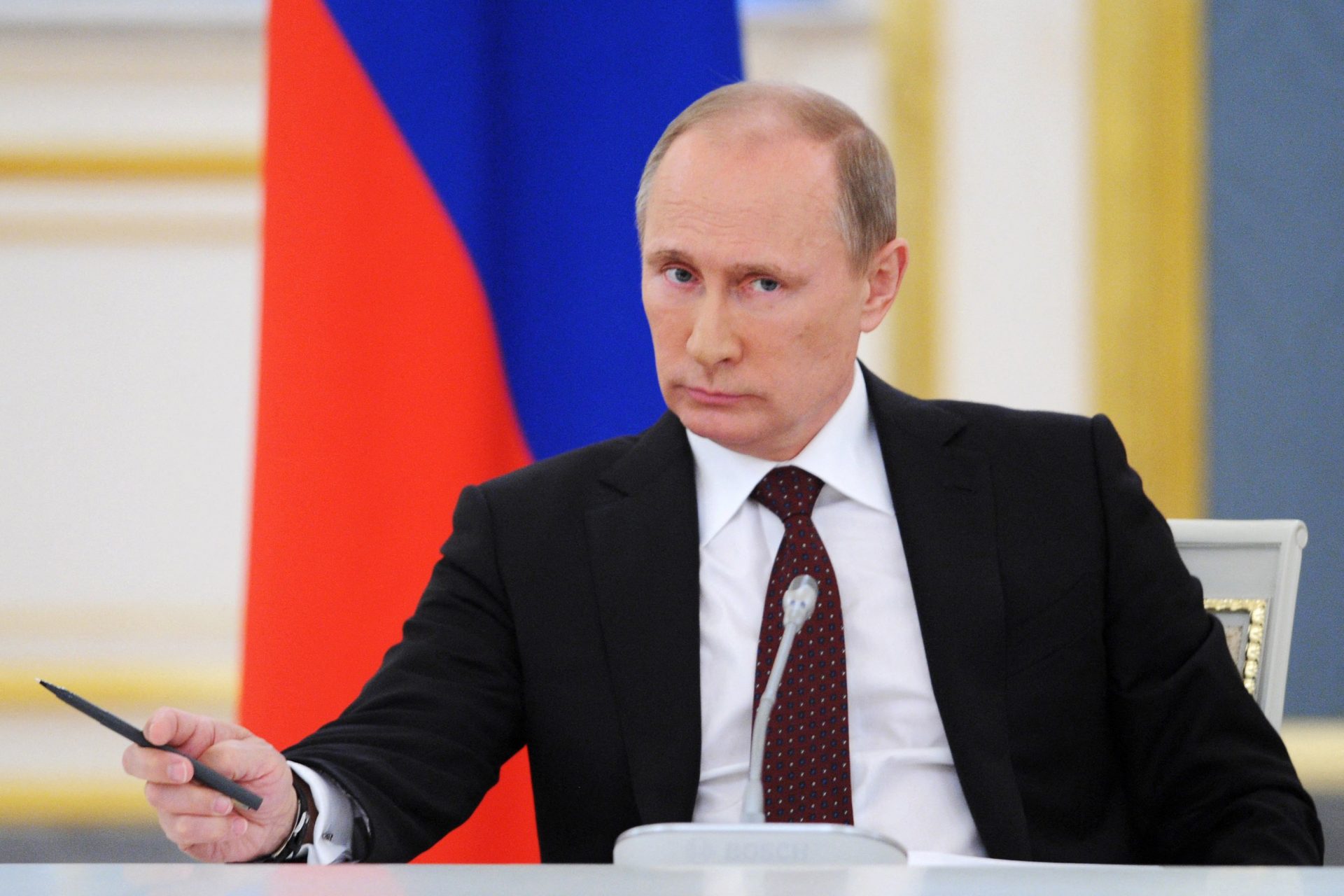 The story behind Putin’s awkward fall