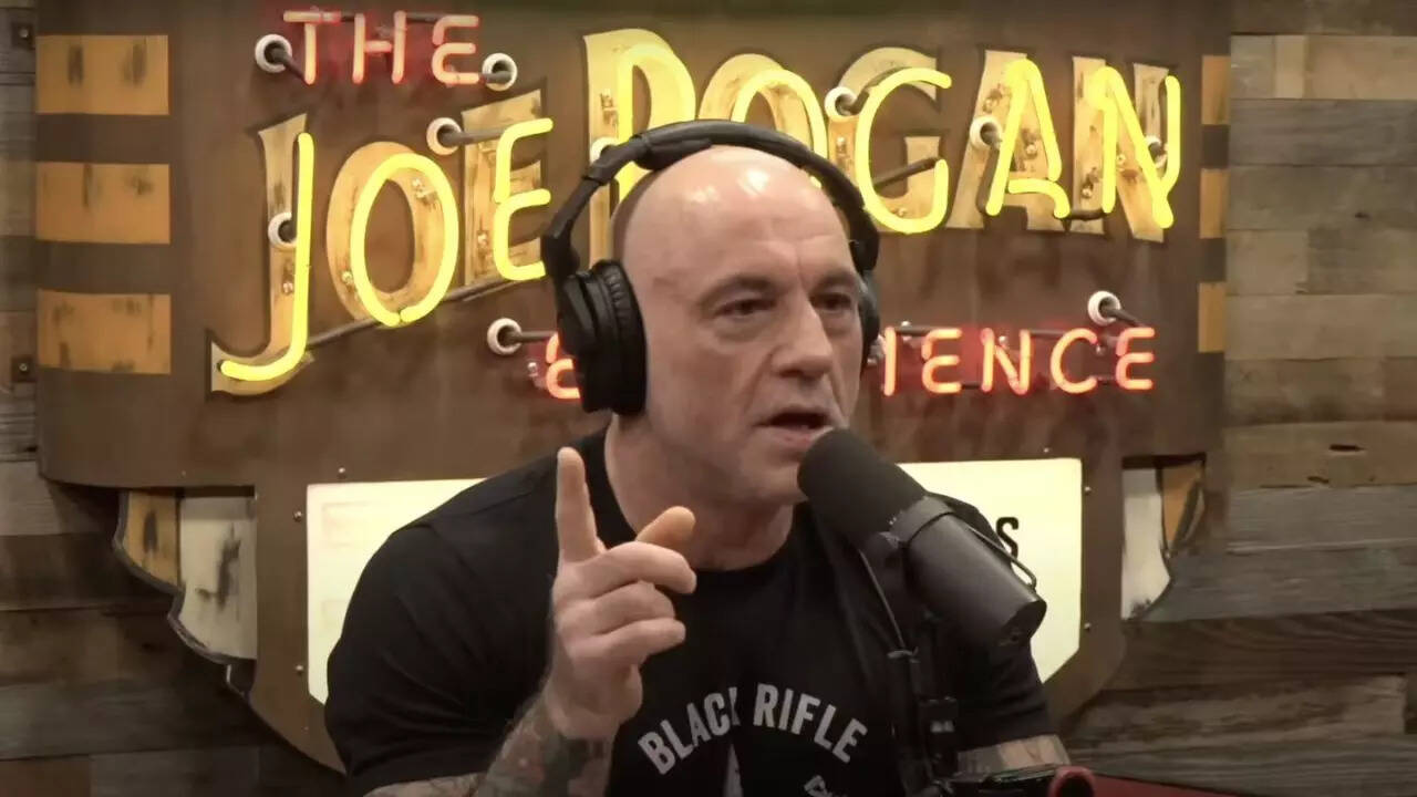 Why Joe Rogan quit fighting early and found his true calling behind ...