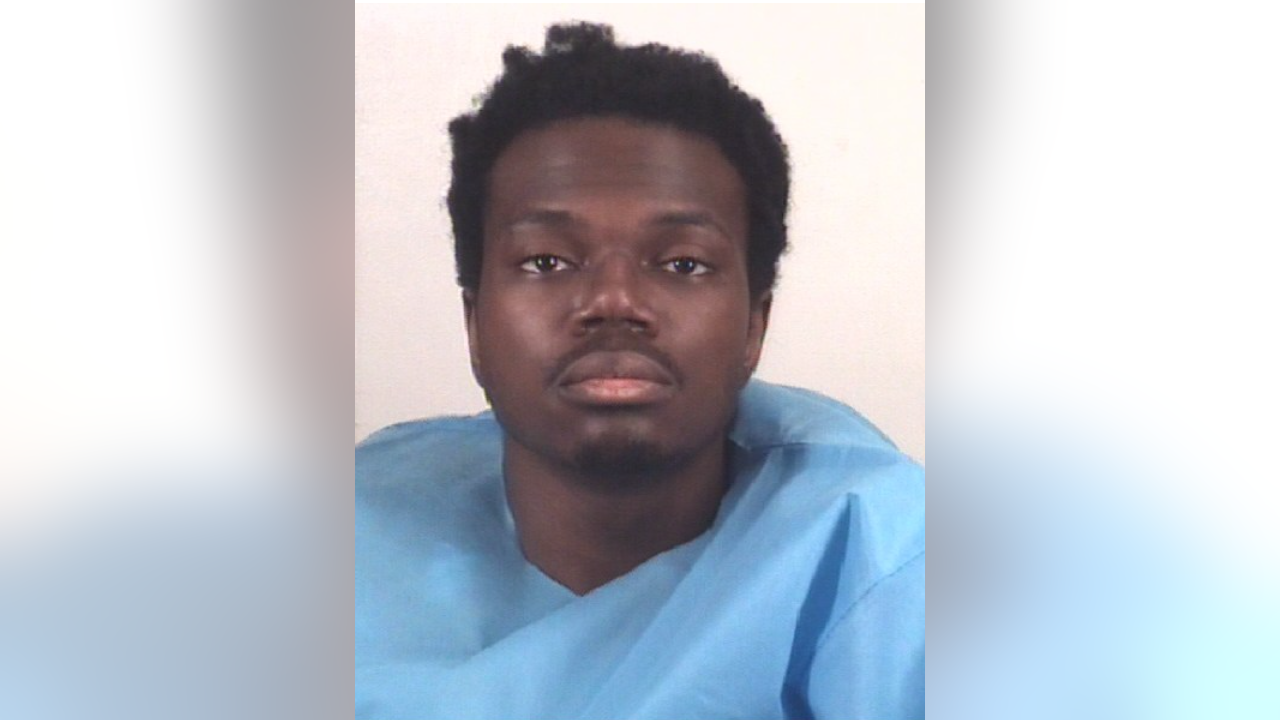 Fort Worth police identify man accused of fatally stabbing mother
