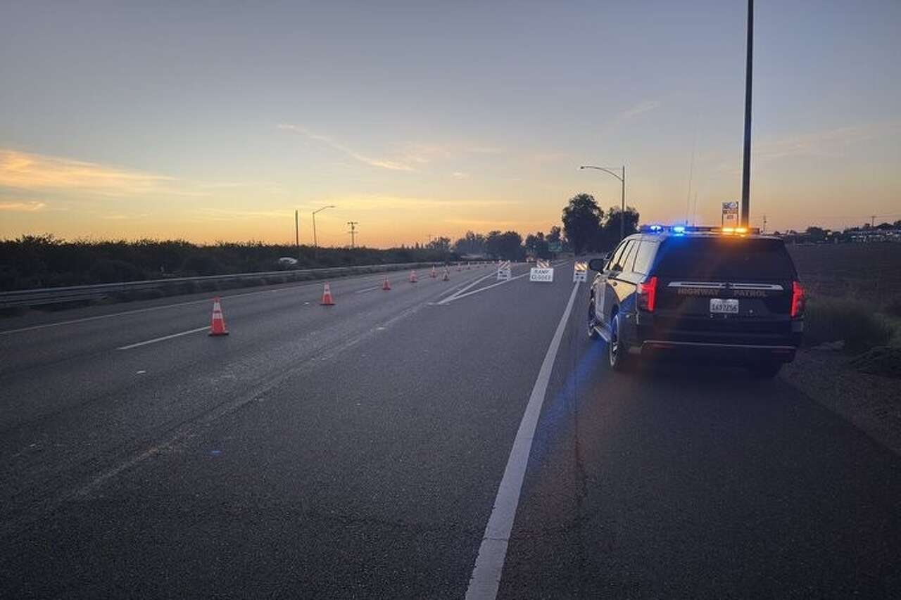 4 dead, 1 critically injured after suspected car break-ins end in crash ...