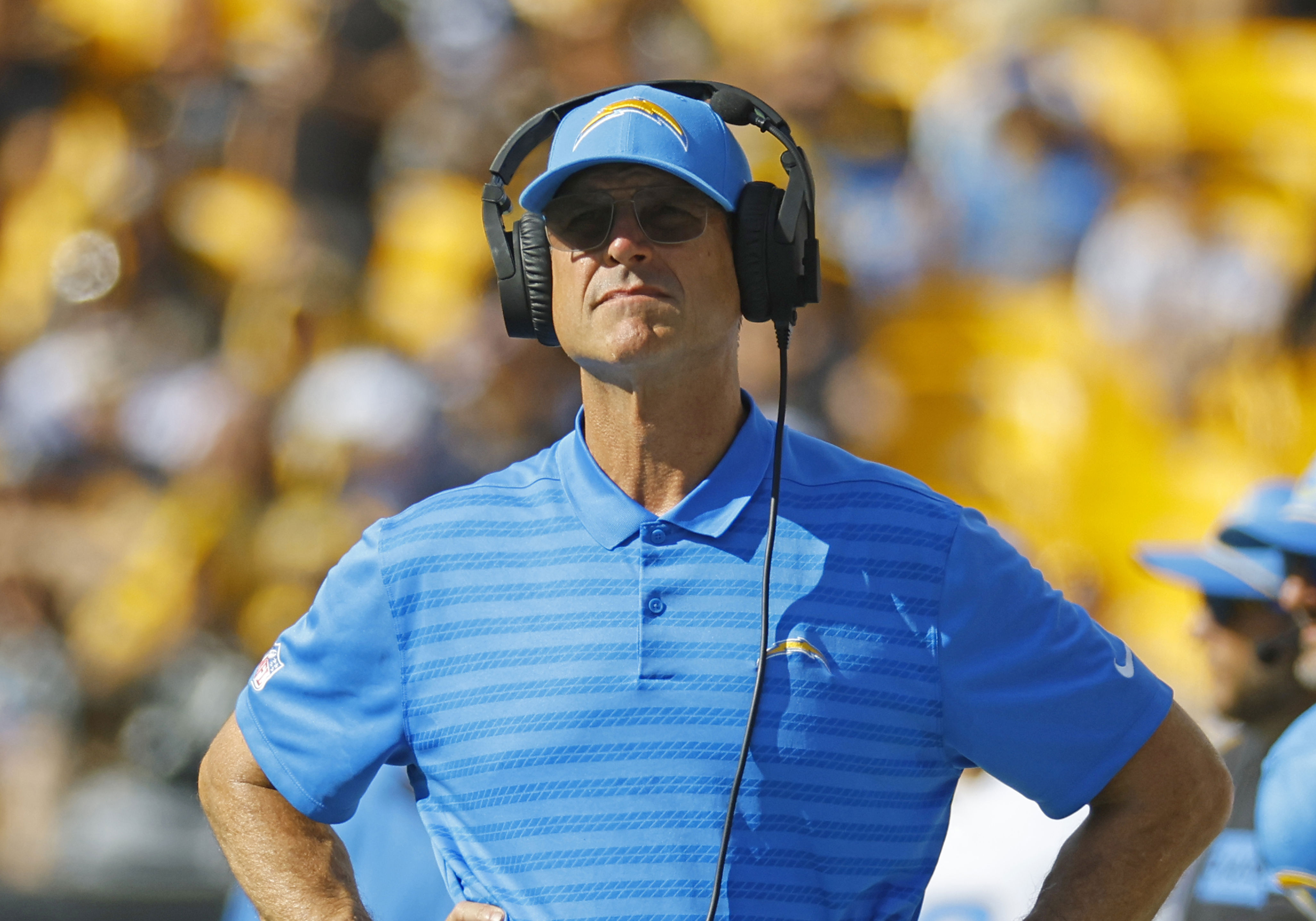 Chargers linked to 1 big name free agent on both sides of the ball