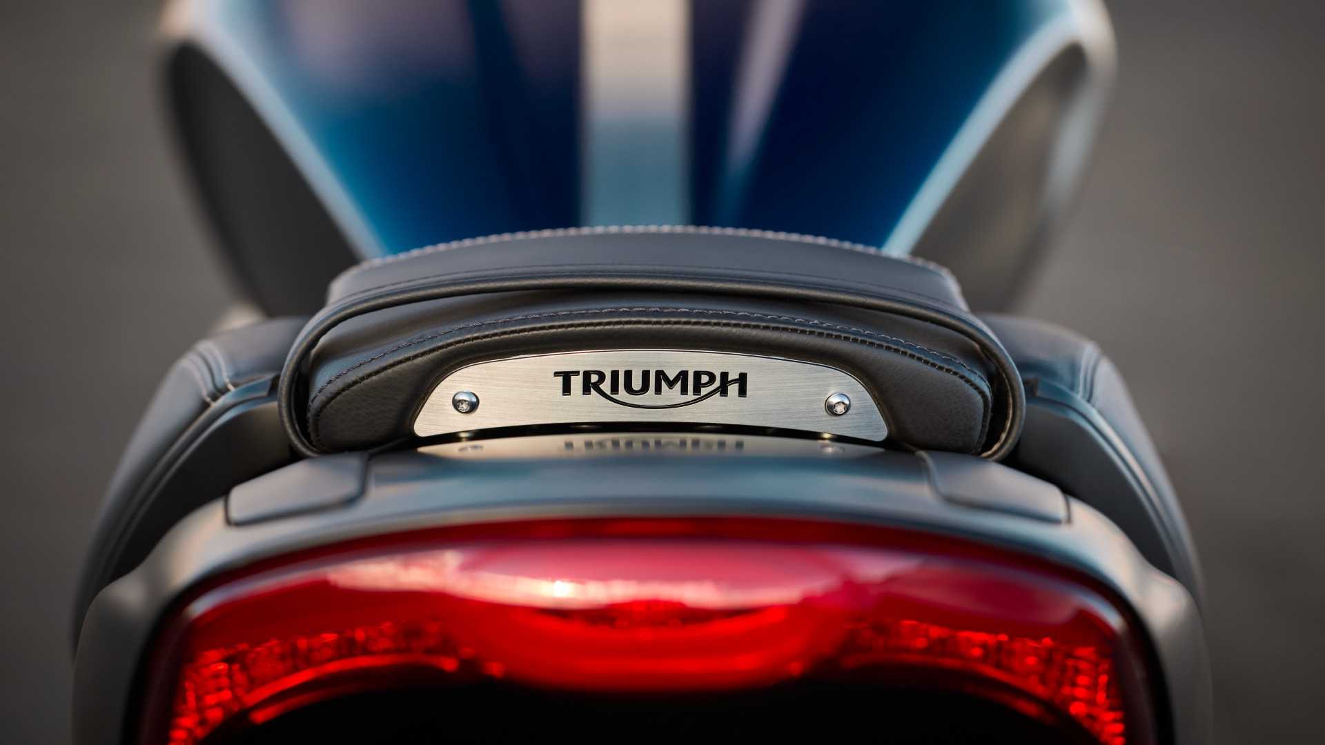 2025 Triumph Rocket 3 Tail