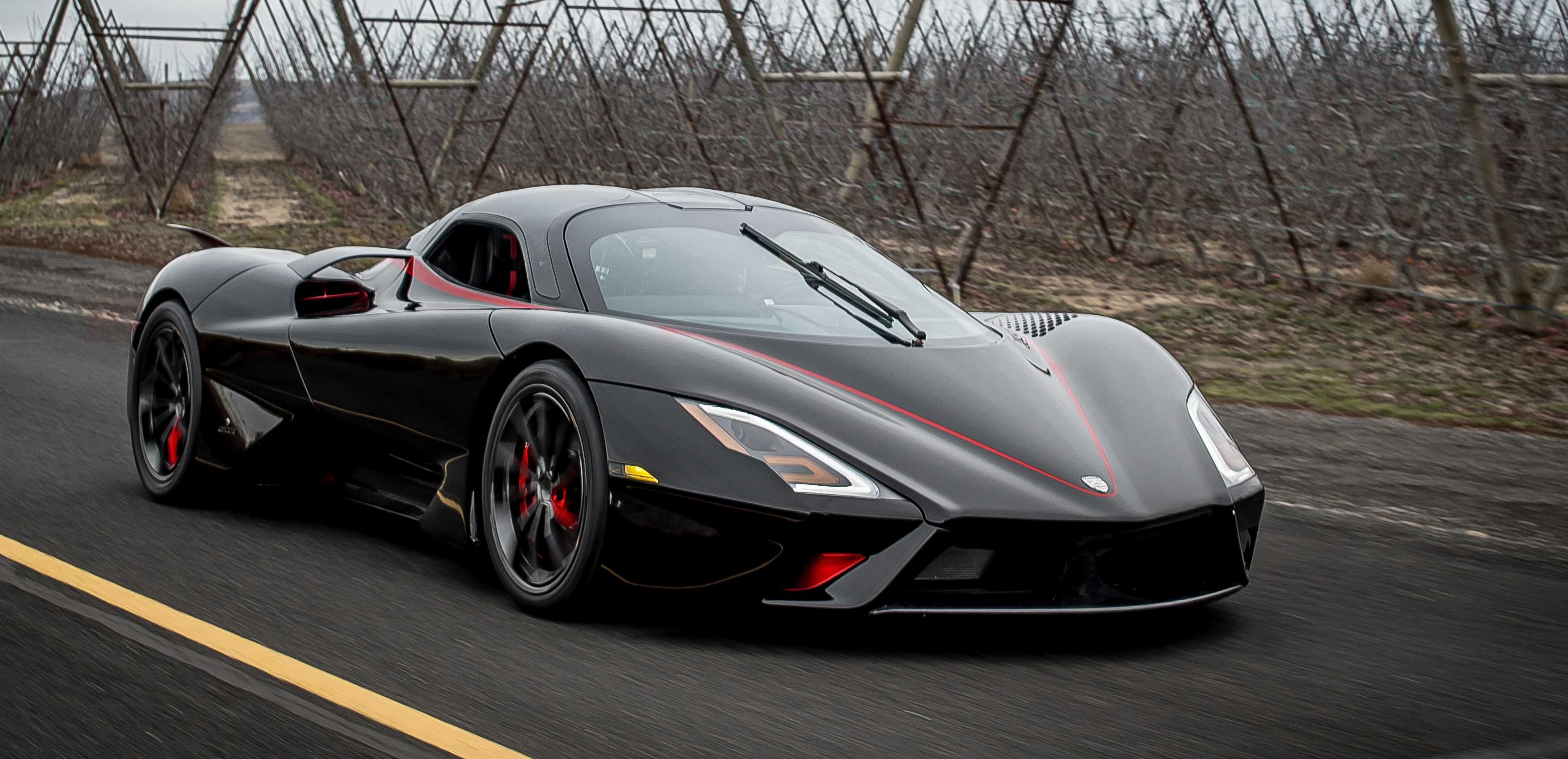 SSC Tuatara black and red parked
