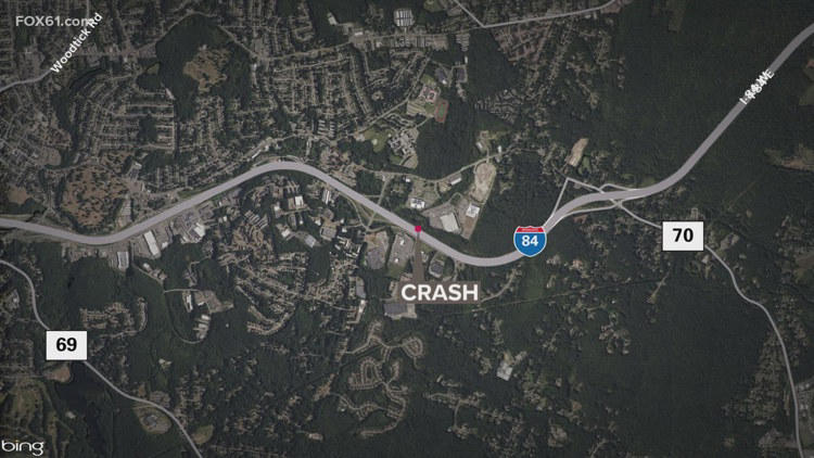 2 teens dead after 3-car crash on I-84 west in Waterbury