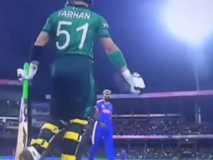 Watch Hardik Pandya's nolook dismissal of Pakistan star Sahibzada