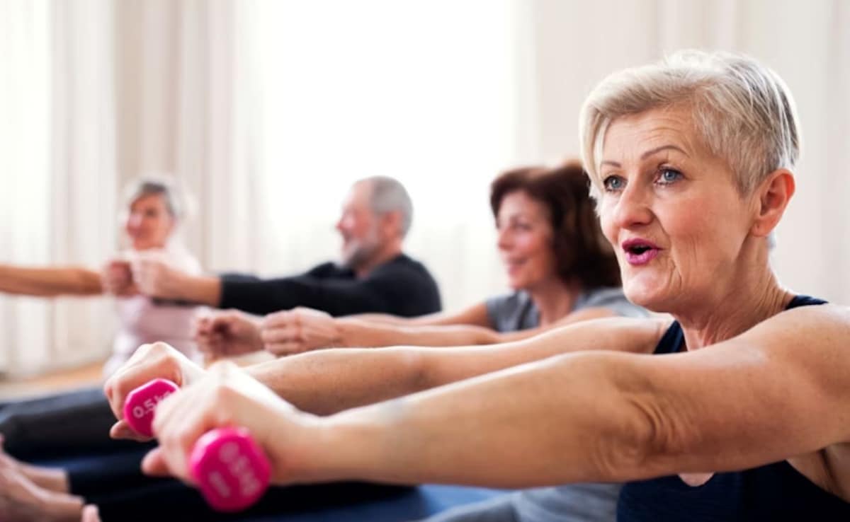 8 gentle exercises for seniors with mobility issues