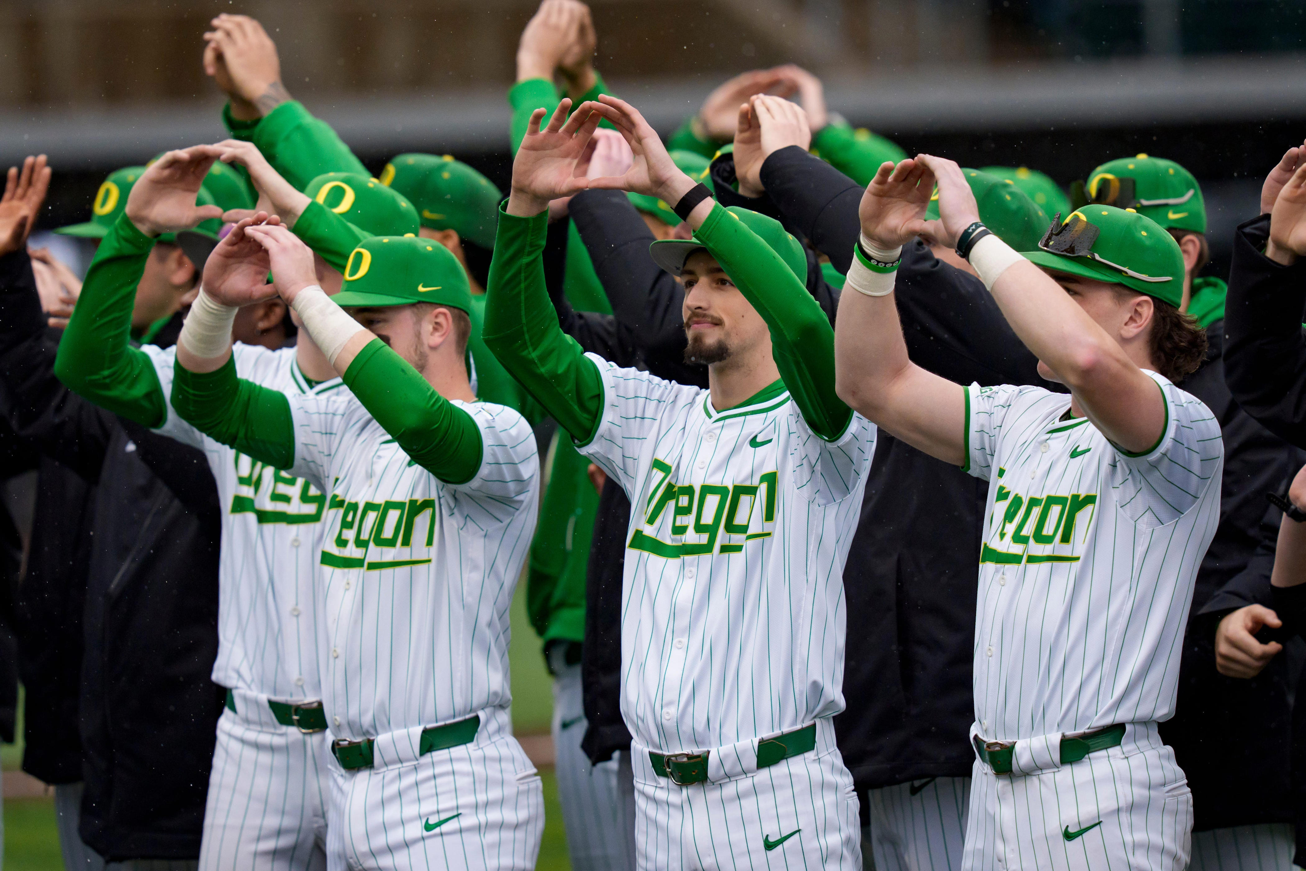 Ducks rally late to capture game 1 over Indiana 3-2