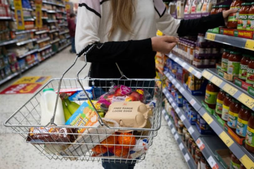 Major UK supermarket announces store closures - staff relocated 'where ...