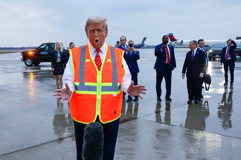Trump told he 'looks like death' after ditching orange makeup to meet ...