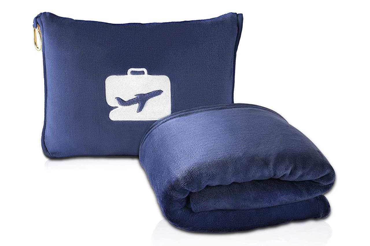 Amazon EverSnug Travel Blanket and Pillow