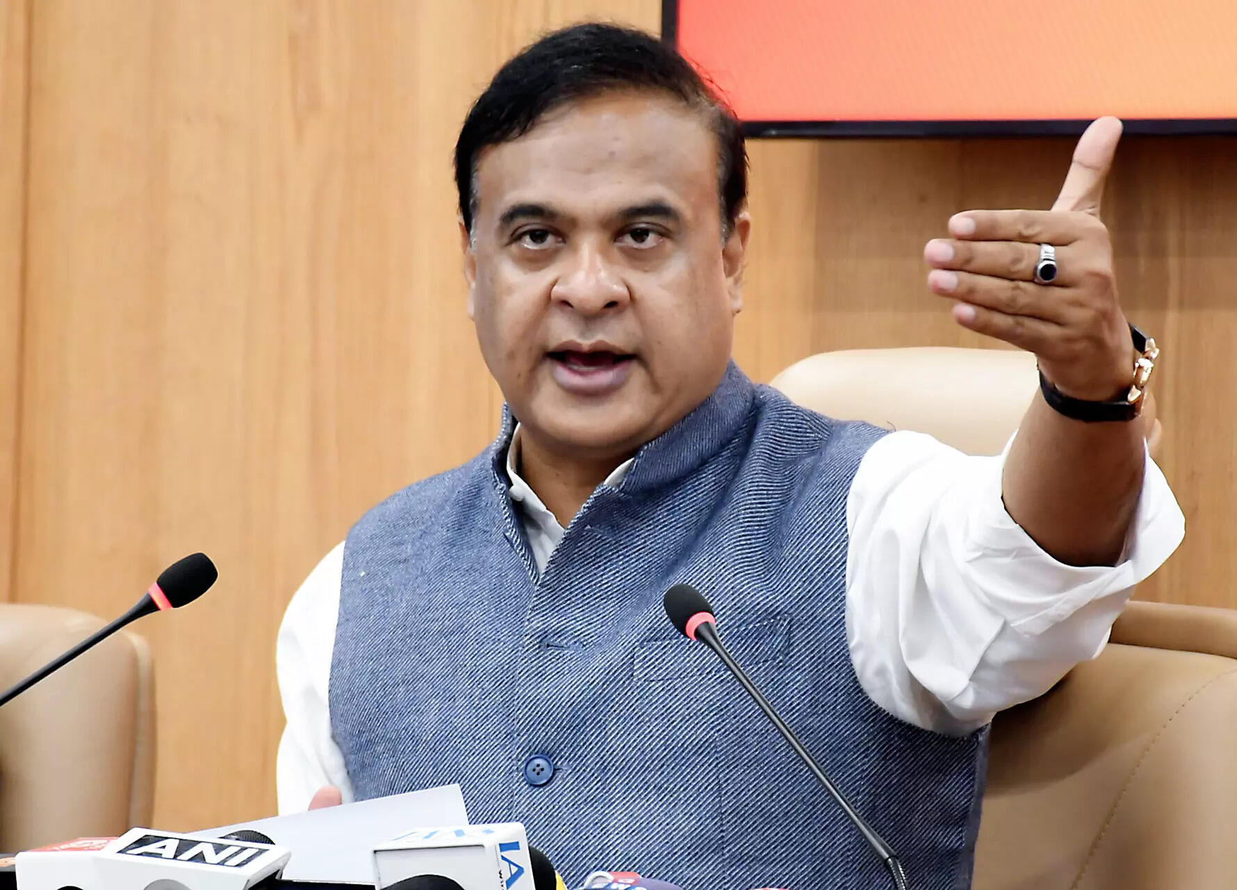 Assam CM invites former Congress chief Bhupen Borah to join BJP after ...
