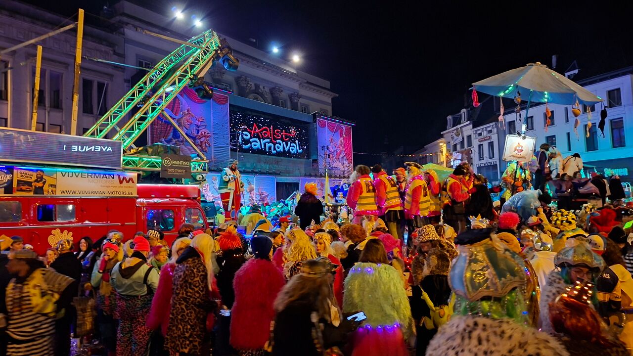 Eerste carnavalsnacht rustig verlopen in Aalst: 