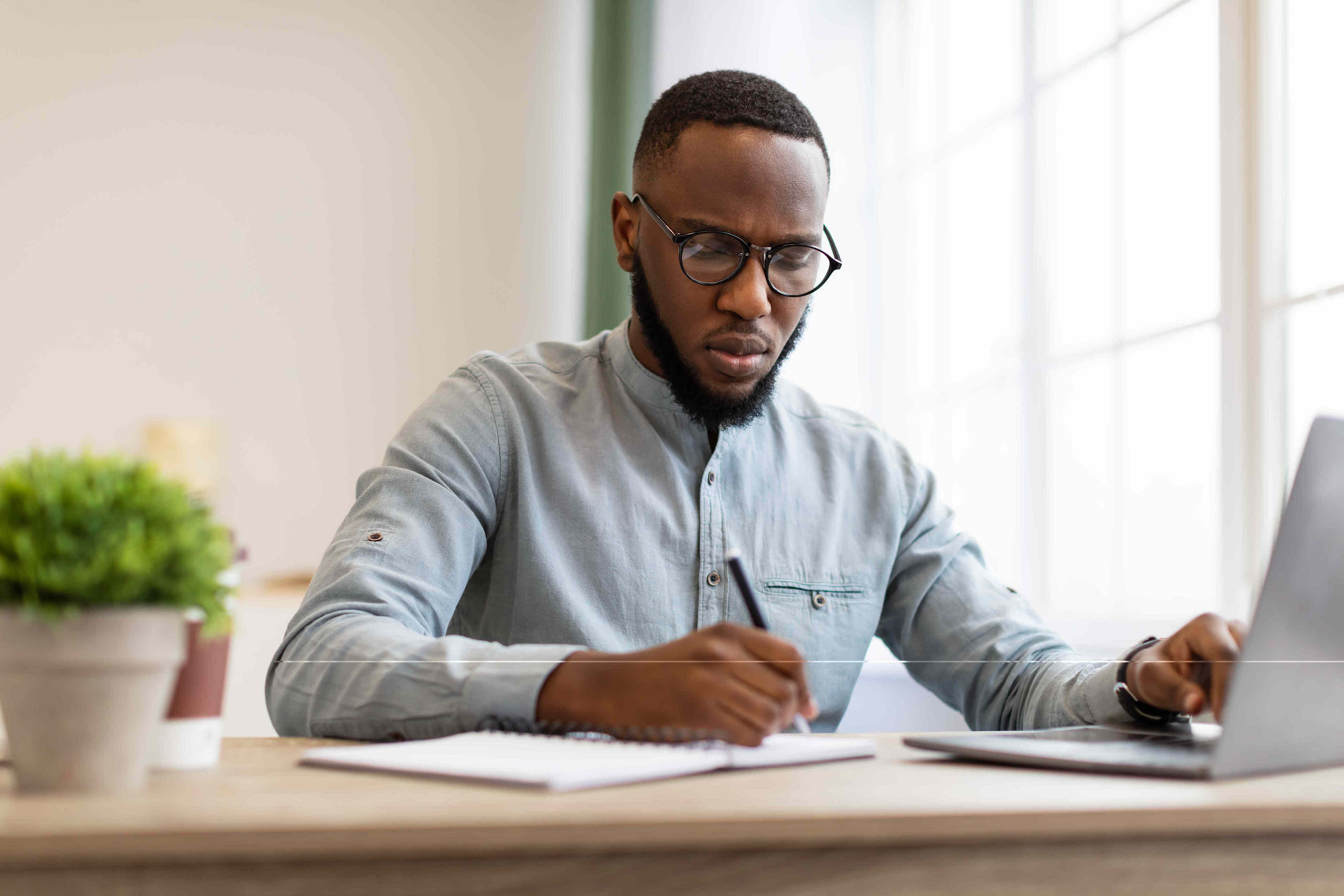How average earners build surprisingly high net worths
