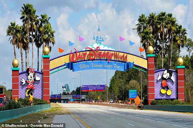 Tourists Shift From U.S. Disney Parks to Paris