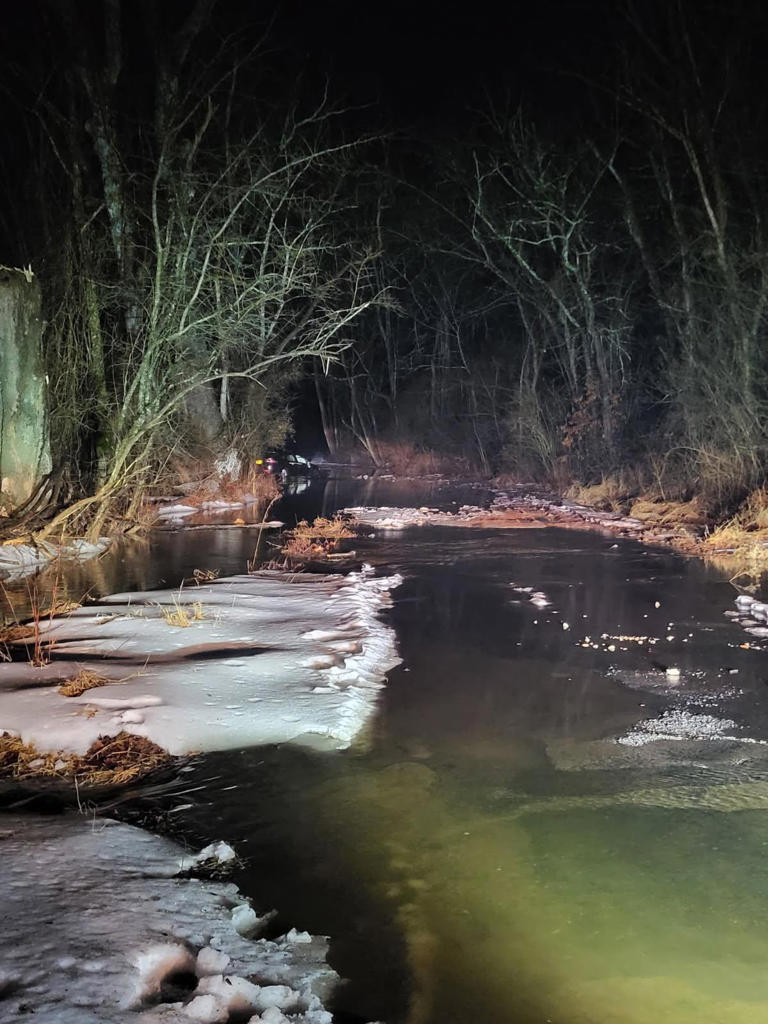 Two rescued after car found in creek in Montgomery County