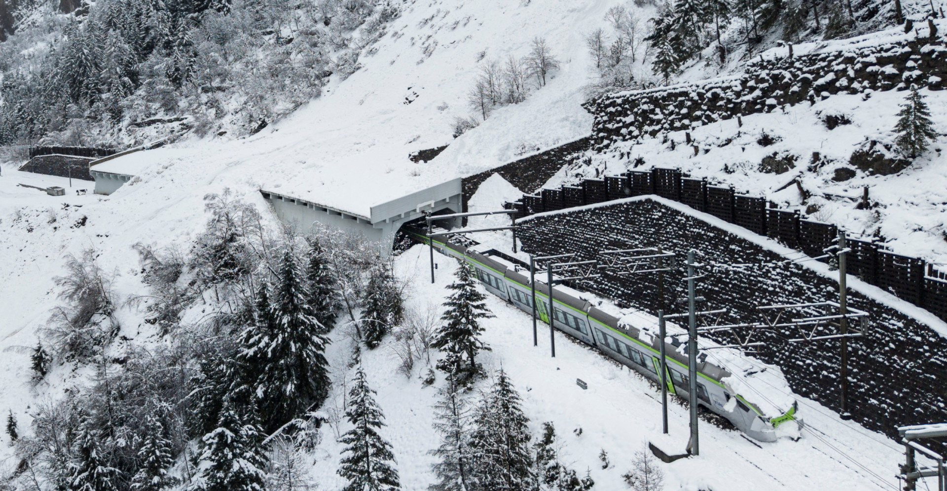 Avalanche derails passenger train in Swiss Alps