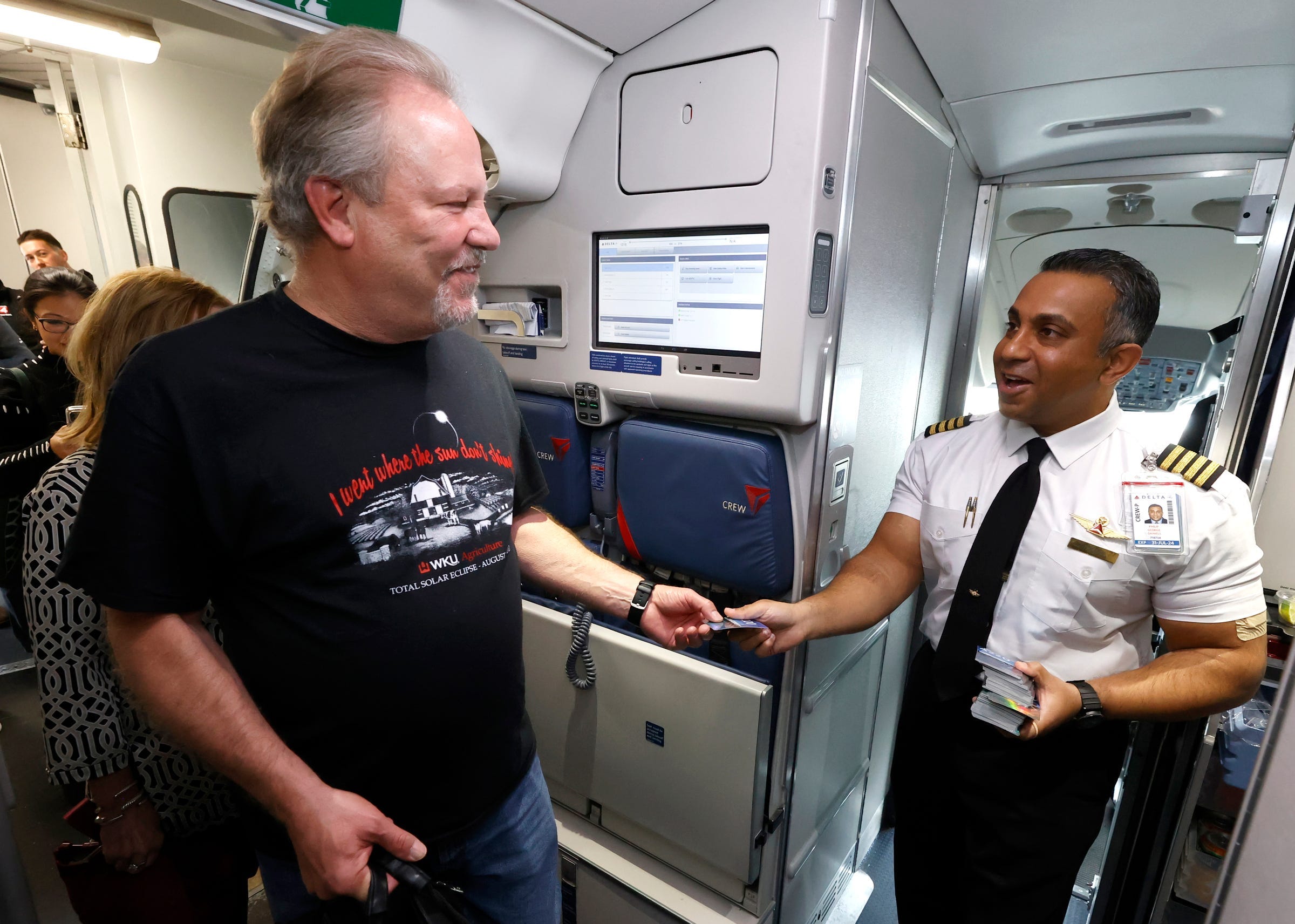 FAA orders merit-based pilot hiring as Trump DEI crackdown continues